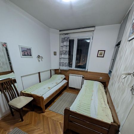 Stan Uzice Apartment Exterior photo